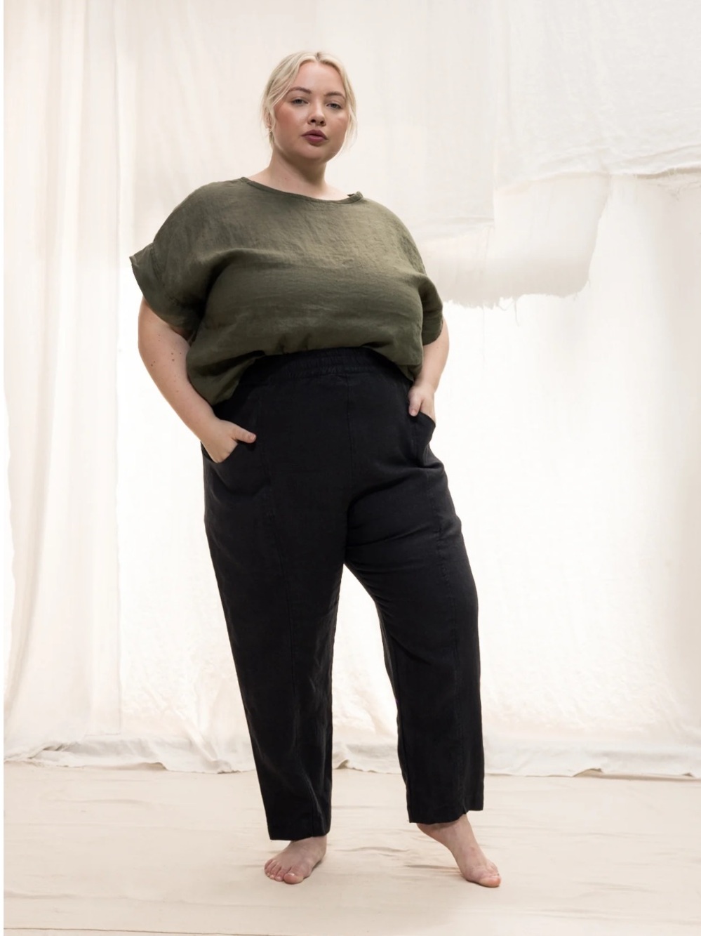 Elizabeth Suzann Clyde Work Pant in Midweight Linen Black
